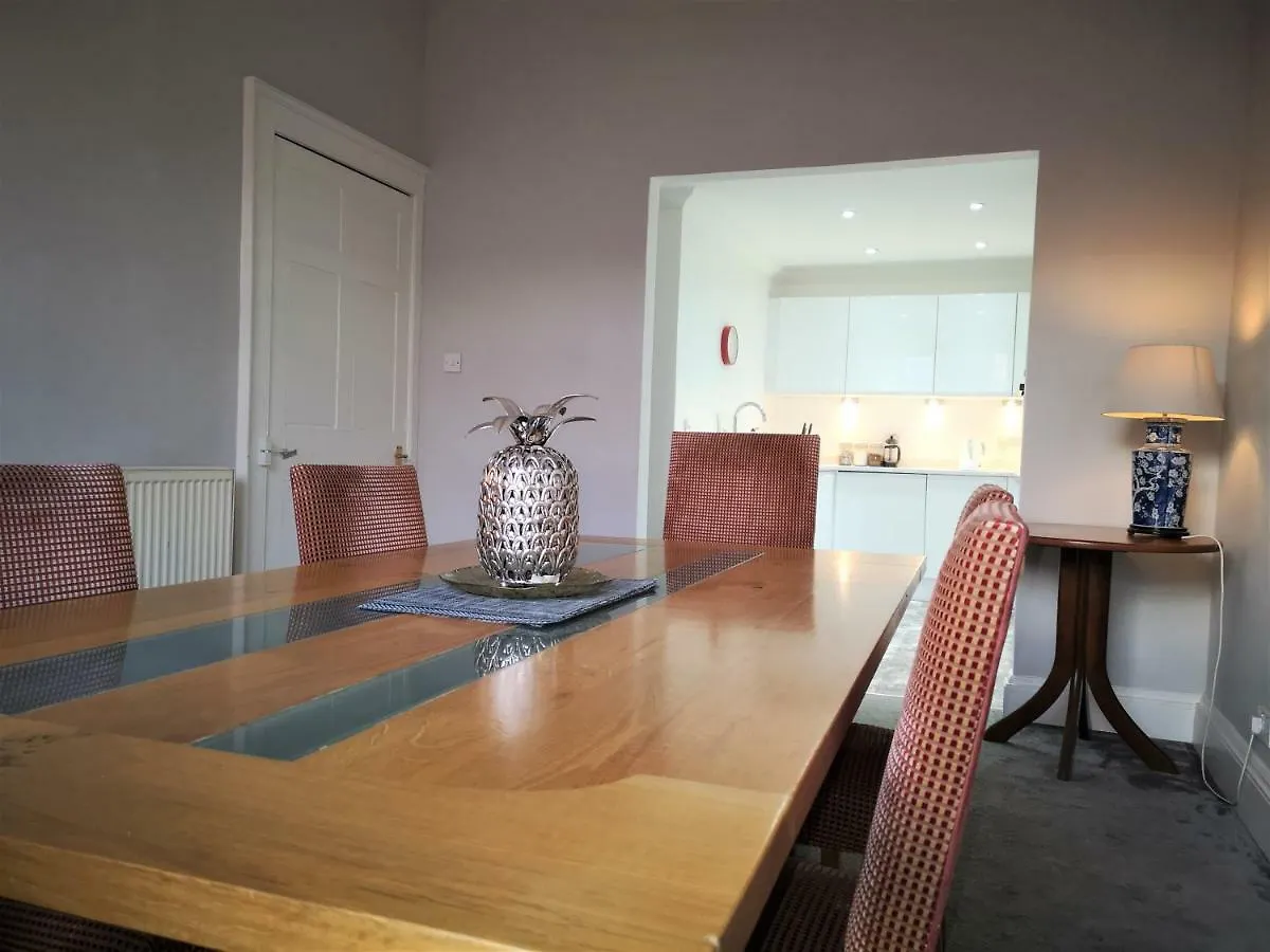 Heritage City - Central York Place Apt Edinburgh Apartment