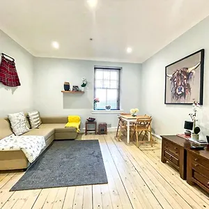 Apartamento Stunning 2 Bed Nr The Royal Mile & The Castle, Edimburgo