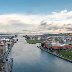 Harbour Views Apartment Belfast